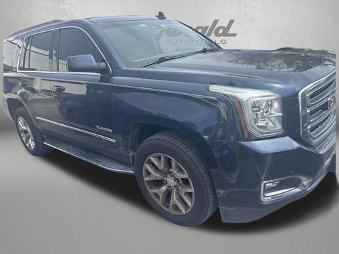 Used 2017 GMC Yukon SLT w/ HD Trailering Package RWD image 3
