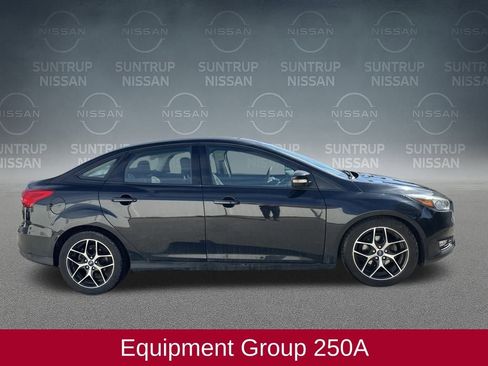 Used 2018 Ford Focus SEL image 7
