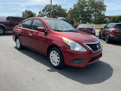 Used 2019 Nissan Versa SV FWD image 17