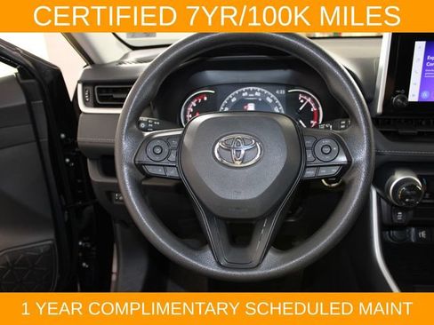 Used 2025 Toyota RAV4 XLE AWD/4WD image 21