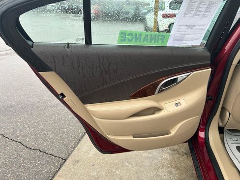 Used 2010 Buick LaCrosse CX image 13
