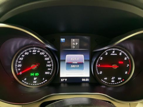 Used 2017 Mercedes-Benz GLC 300 4MATIC image 28