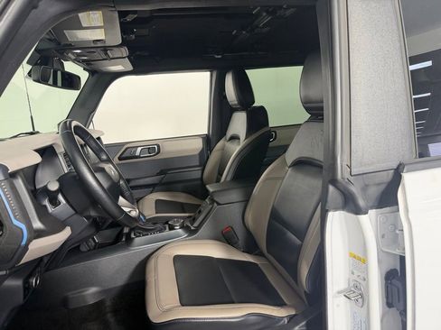 Used 2024 Ford Bronco Wildtrak AWD/4WD image 23