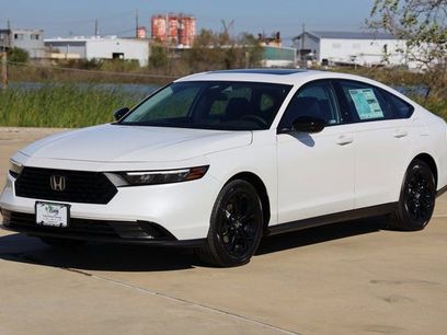 New 2025 Honda Accord SE