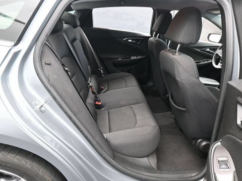 Used 2024 Chevrolet Malibu LT FWD image 34