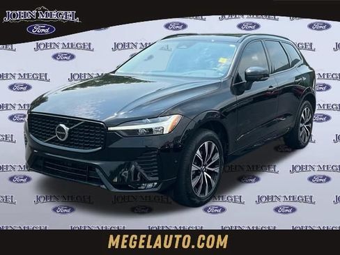 Used 2024 Volvo XC60 B5 Plus w/ Climate Package AWD/4WD image 1