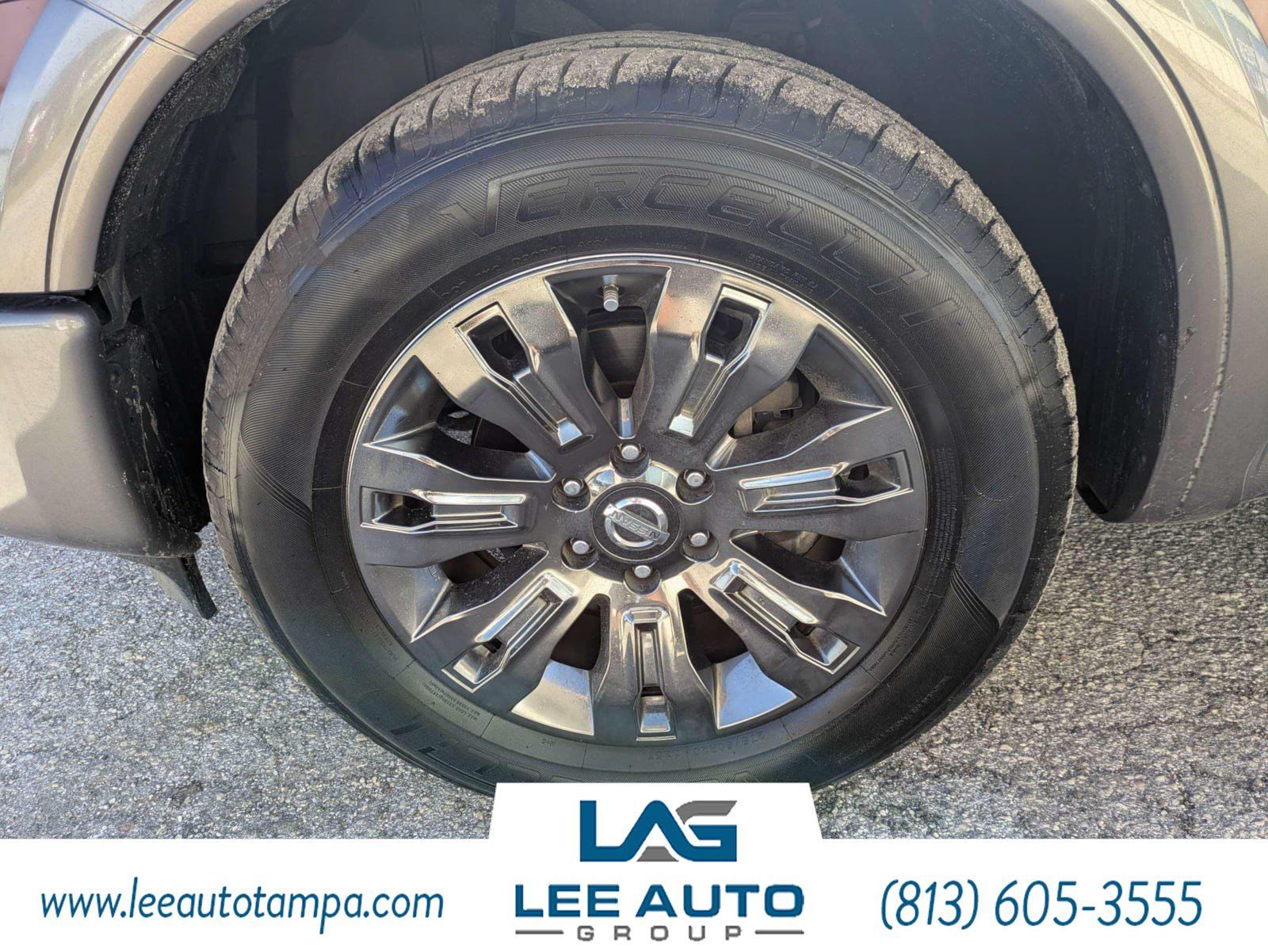 Used 2017 Nissan Titan Platinum Reserve RWD image 10