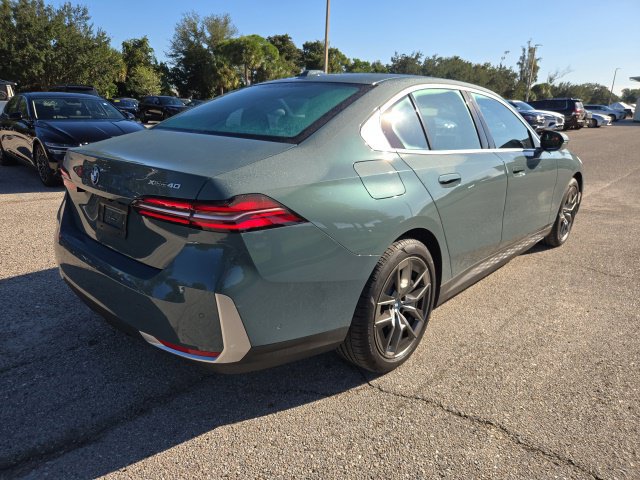 Used 2025 BMW i5 xDrive40 AWD/4WD image 5
