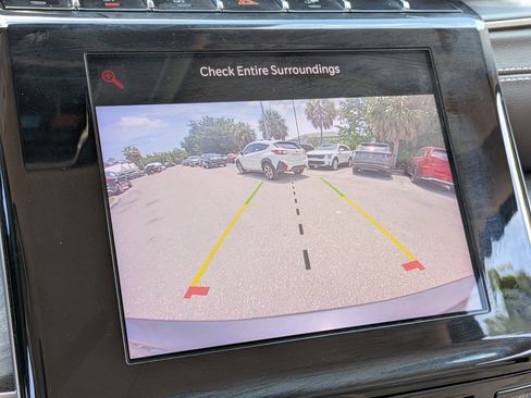 Used 2022 Jeep Grand Cherokee L Limited AWD/4WD image 34