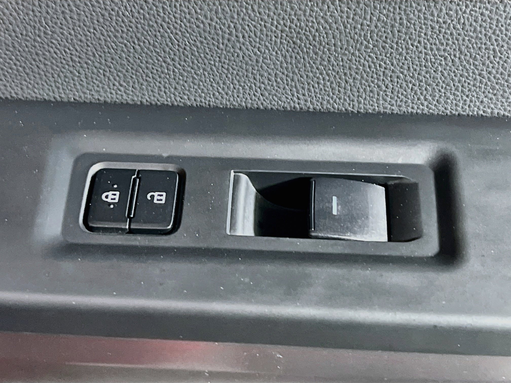 Used 2026 Toyota Tundra SR5 w/ SR5 Convenience Package RWD image 29