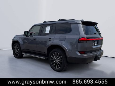 Used 2024 Lexus GX 550 AWD/4WD image 5
