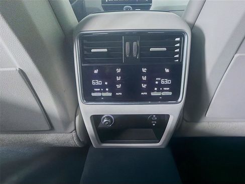 Used 2023 Porsche Cayenne GTS AWD/4WD image 22