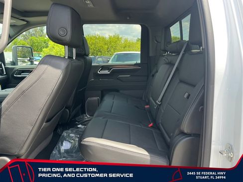 New 2026 GMC Sierra 2500 Denali w/ Denali Reserve Package AWD/4WD image 11