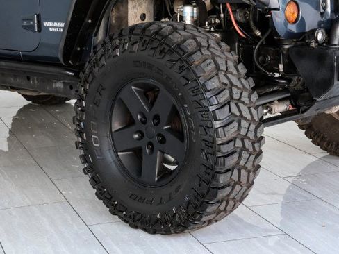 Used 2008 Jeep Wrangler Unlimited Rubicon w/ Dual Top Group AWD/4WD image 50