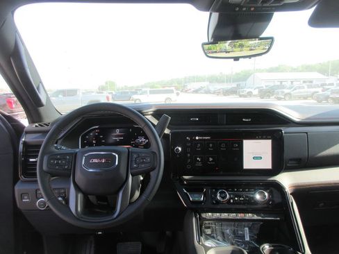 New 2026 GMC Sierra 3500 AT4 w/ AT4 Premium Plus Package AWD/4WD image 17