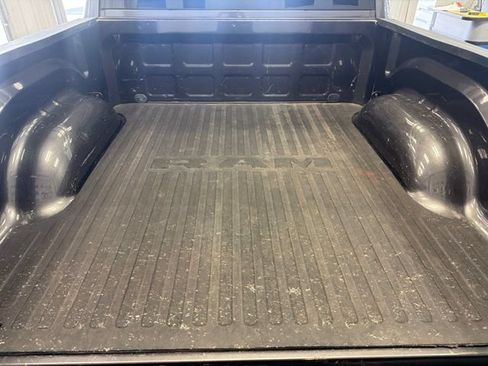 Used 2017 RAM 1500 Big Horn AWD/4WD image 7