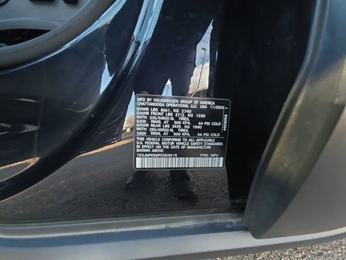 Certified 2023 Volkswagen ID.4 Pro S Plus image 26