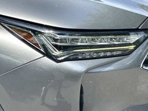 Used 2023 Acura MDX FWD image 10