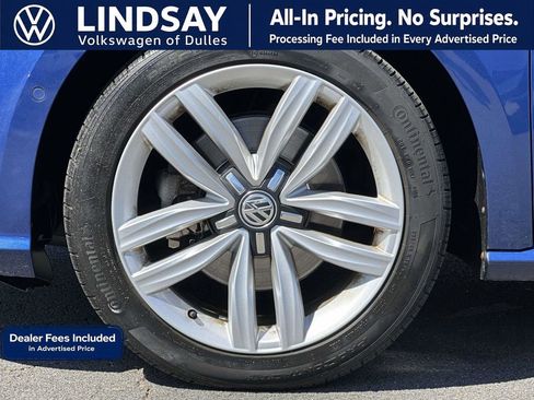 Used 2017 Volkswagen Passat 1.8T SEL Premium FWD image 8