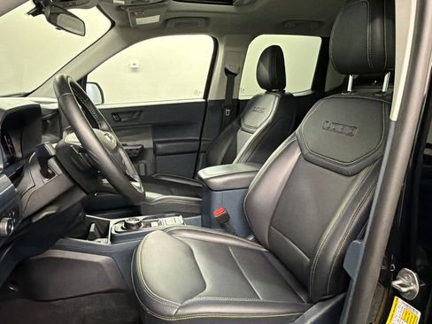 Certified 2025 Ford Maverick Lobo AWD/4WD image 25