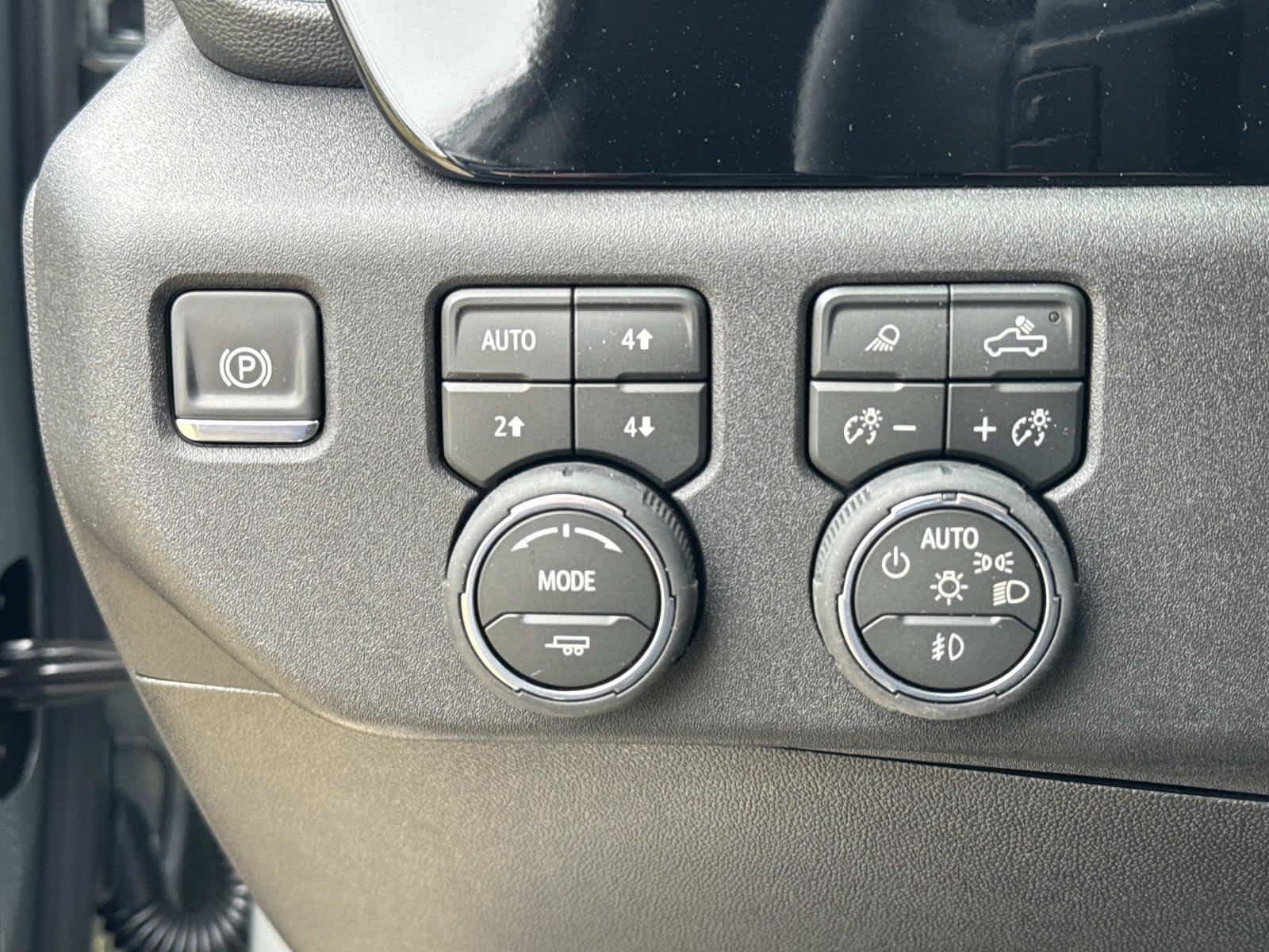 New 2026 Chevrolet Silverado 1500 RST AWD/4WD image 13