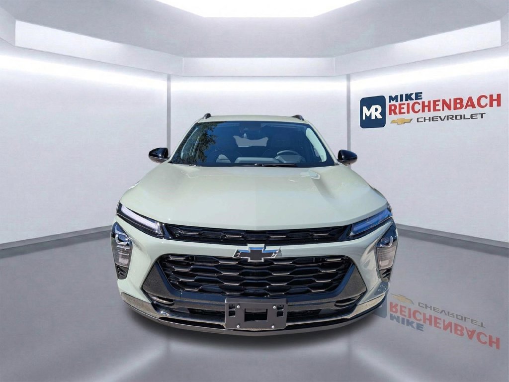 New 2026 Chevrolet Trax ACTIV w/ Driver Confidence Package FWD image 11