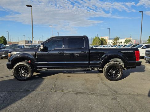 Used 2022 Ford F250 Lariat w/ Tremor Off-Road Package AWD/4WD image 9