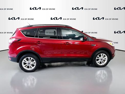 Used 2018 Ford Escape SEL AWD/4WD image 9