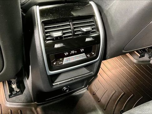 Used 2020 BMW X5 M50i w/ Premium Package image 12