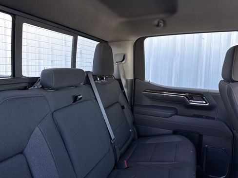 Used 2025 GMC Sierra 1500 Elevation image 50