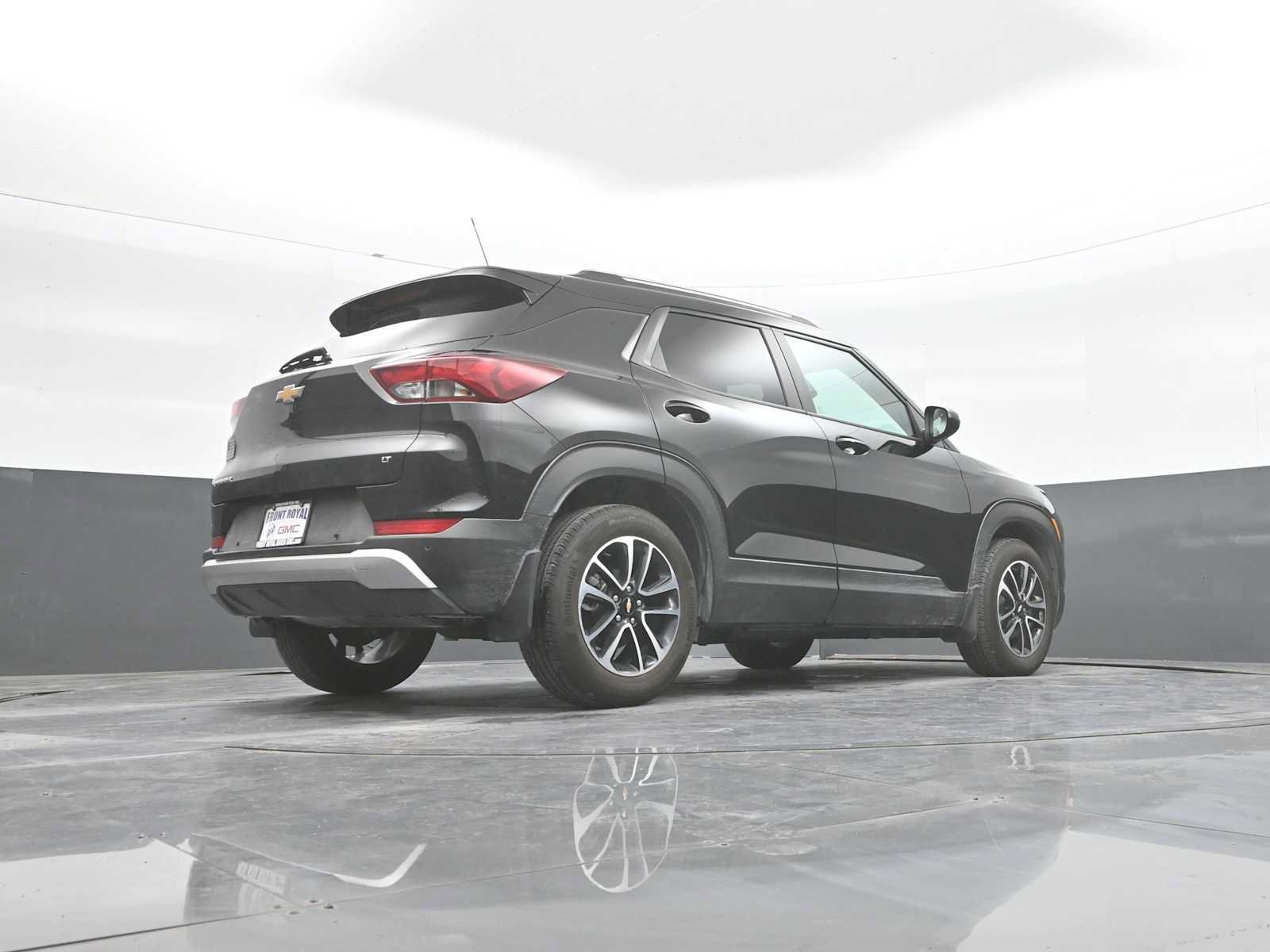 Used 2026 Chevrolet TrailBlazer LT w/ LT Cold Weather Package FWD image 43