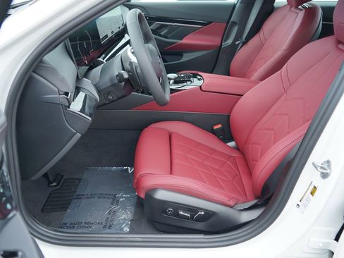 New 2026 BMW 530i RWD image 10