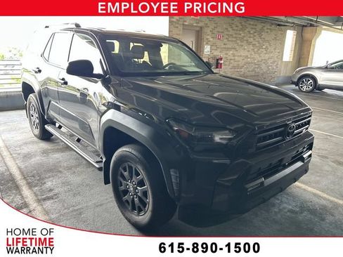 Used 2025 Toyota 4Runner SR5 AWD/4WD image 1