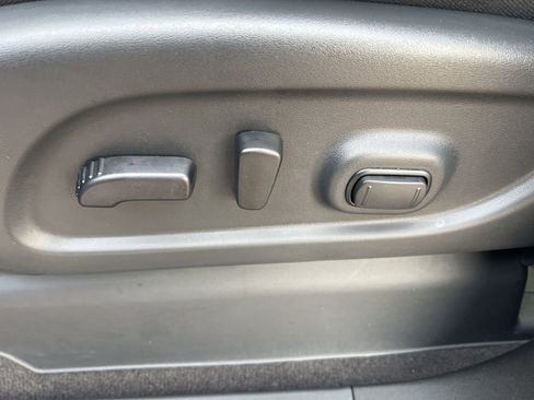 Certified 2024 Nissan Titan SV w/ SV Convenience Package image 50