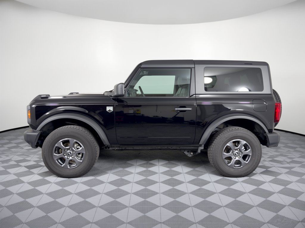 Used 2024 Ford Bronco Big Bend AWD/4WD image 2