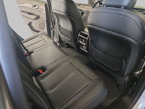 New 2025 Jeep Grand Cherokee Limited w/ Trailer Tow Package image 12