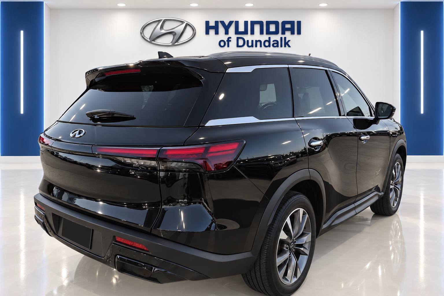 Used 2024 INFINITI QX60 Luxe AWD/4WD image 4