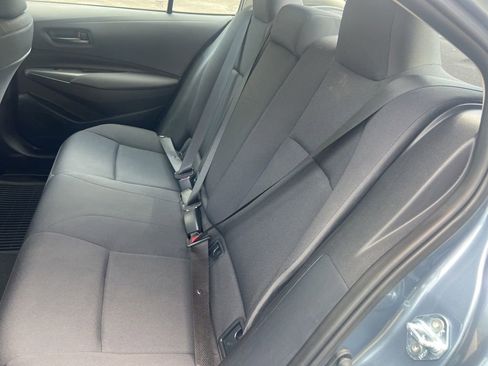 Used 2025 Toyota Corolla LE FWD image 16