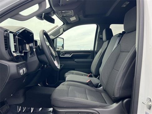 New 2026 GMC Sierra 2500 SLE w/ SLE Value Package; image 24