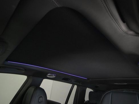 Used 2024 Mercedes-Benz Maybach GLS 600 image 40