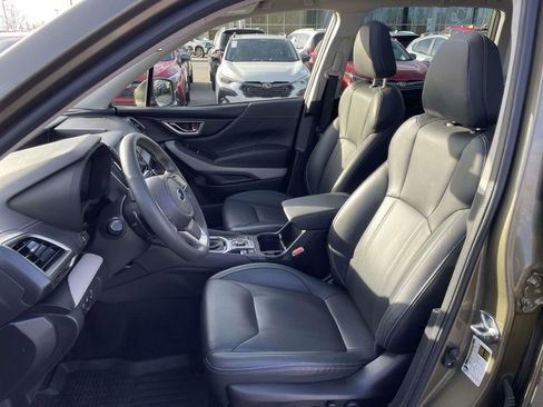 Certified 2023 Subaru Forester Limited image 8