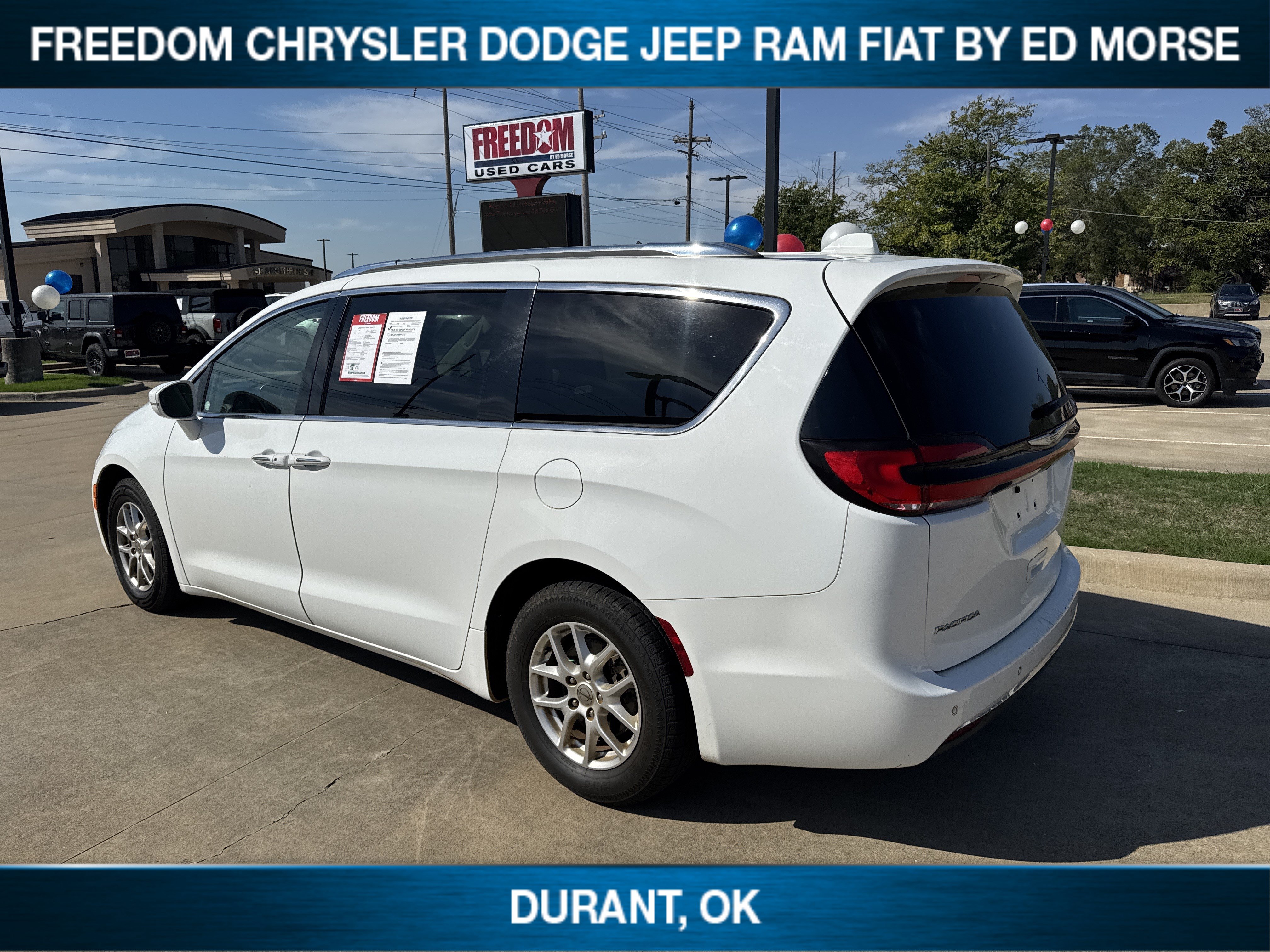 Certified 2021 Chrysler Pacifica Touring-L FWD image 6