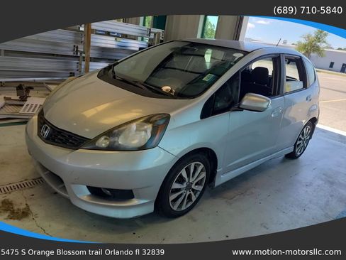 Used 2013 Honda Fit Sport image 1