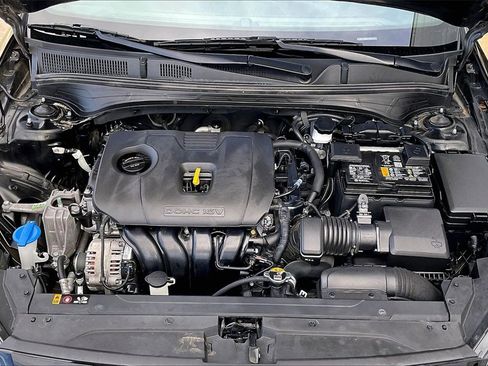 Certified 2024 Kia Forte LXS image 9