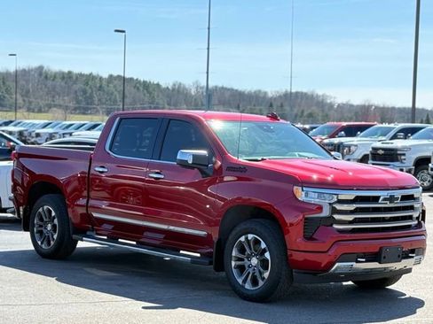 Used 2023 Chevrolet Silverado 1500 High Country w/ Z71 Off-Road Package AWD/4WD image 36