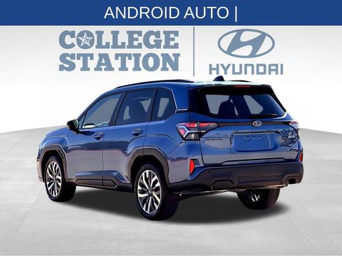 Used 2025 Subaru Forester Touring image 8