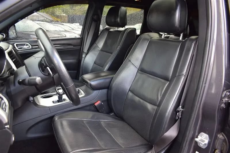 Used 2015 Jeep Grand Cherokee High Altitude AWD/4WD image 11