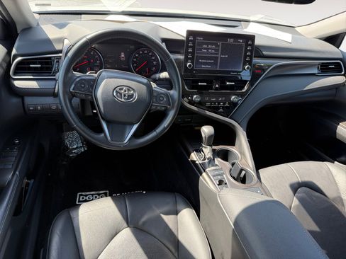 Used 2024 Toyota Camry XSE FWD image 15