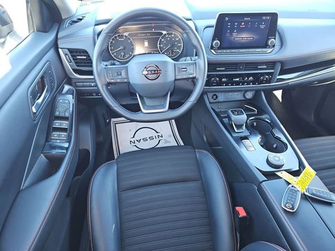 Used 2025 Nissan Rogue SV w/ Rock Creek Premium Package image 34