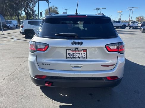 Certified 2024 Jeep Compass Trailhawk w/ Trailhawk Elite Group image 6